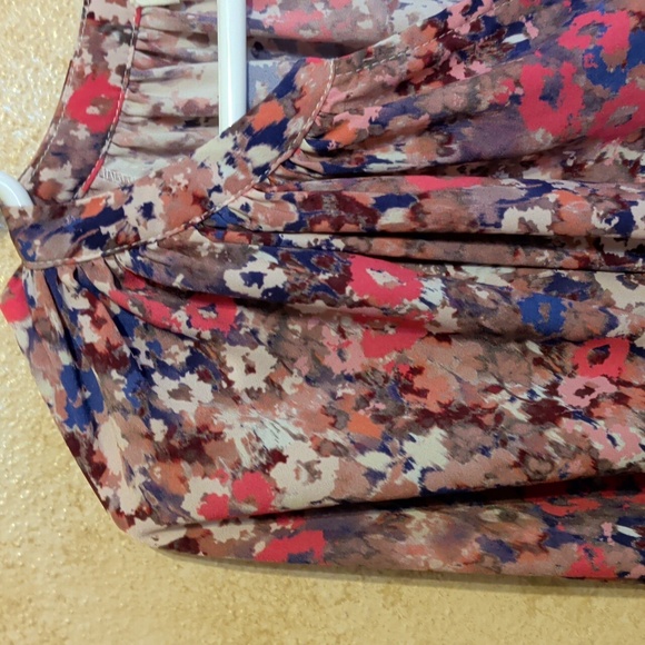 Entro 1X Multi Colored Button Down Top - Picture 5 of 7